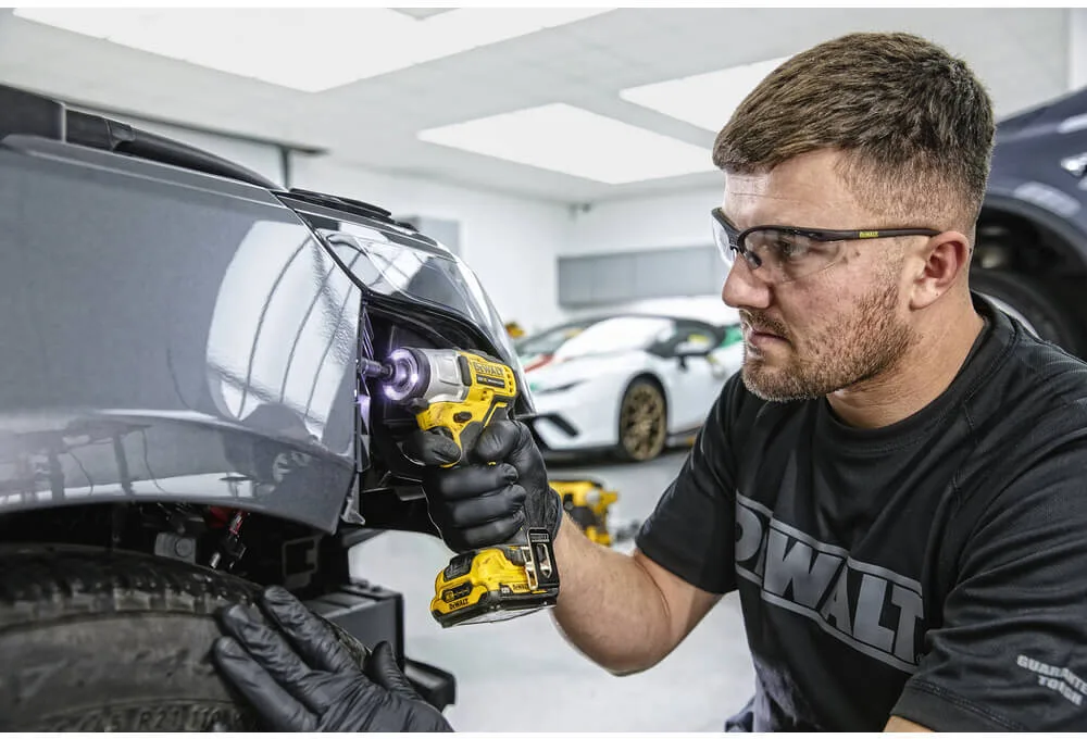 Шурупокрут акумуляторний ударний безщітковий DeWALT DCF801N — Уцінка — фото 2